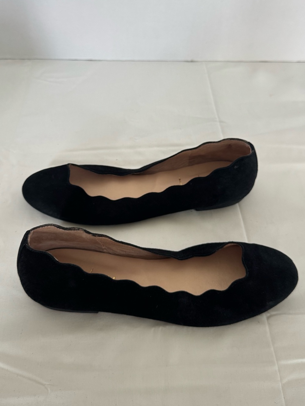 French Sole Black Suede Scalloped Edge Ballet Flats Size 7.5B